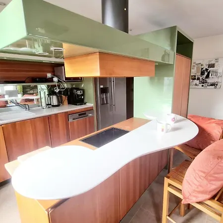 Appartement Ideal 1 Bedroom Close To The Train Station